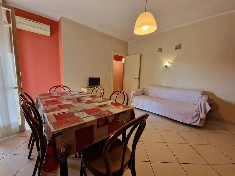 Appartement 50 Metri Dal Mare - Free Parking E A/C à Pietra Ligure 0*,