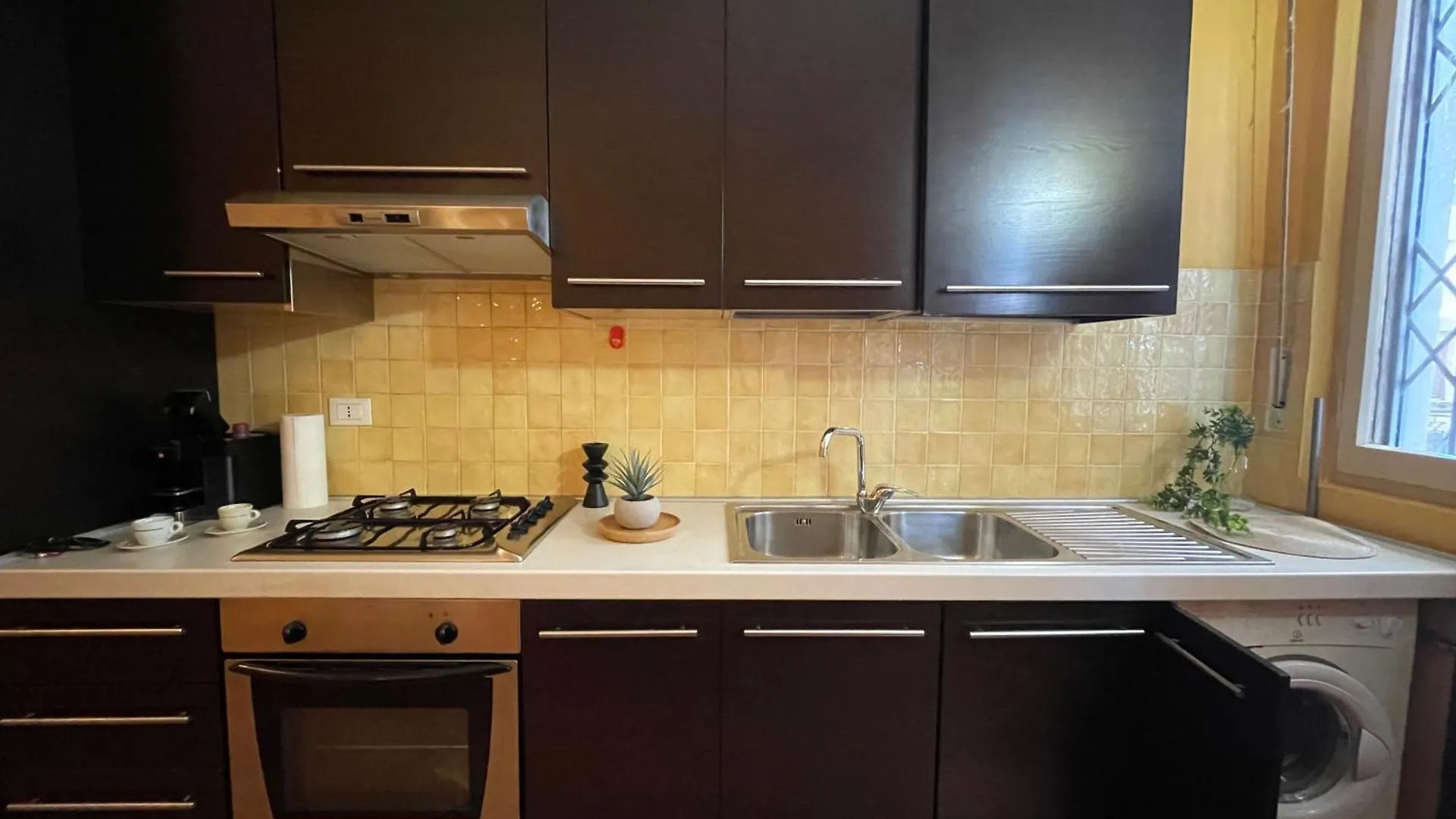Appartement 50 Metri Dal Mare - Free Parking E A/C à Pietra Ligure 0*,  Italie
