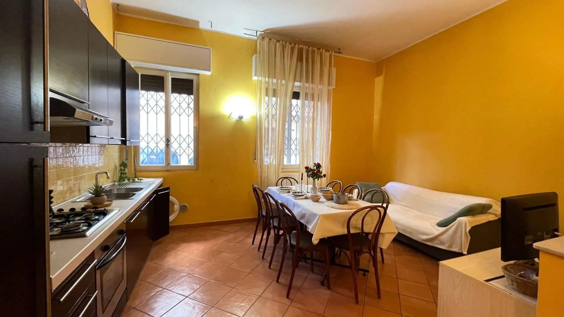 Appartement 50 Metri Dal Mare - Free Parking E A/C à Pietra Ligure