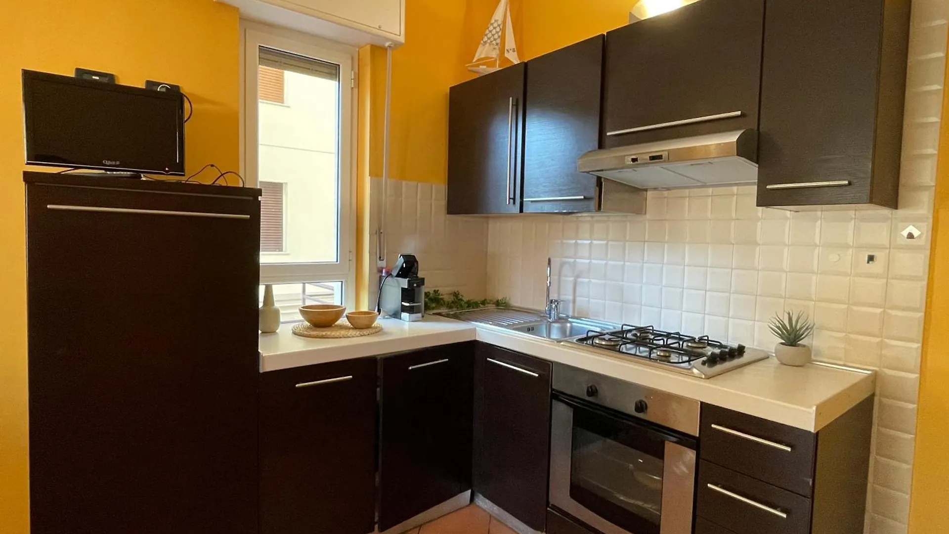 Appartement 50 Metri Dal Mare - Free Parking E A/C à Pietra Ligure