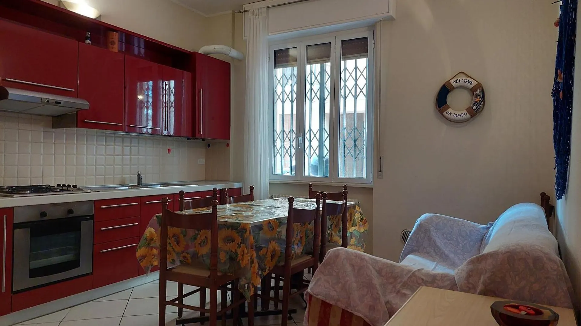 Appartement 50 Metri Dal Mare - Free Parking E A/C à Pietra Ligure Italie