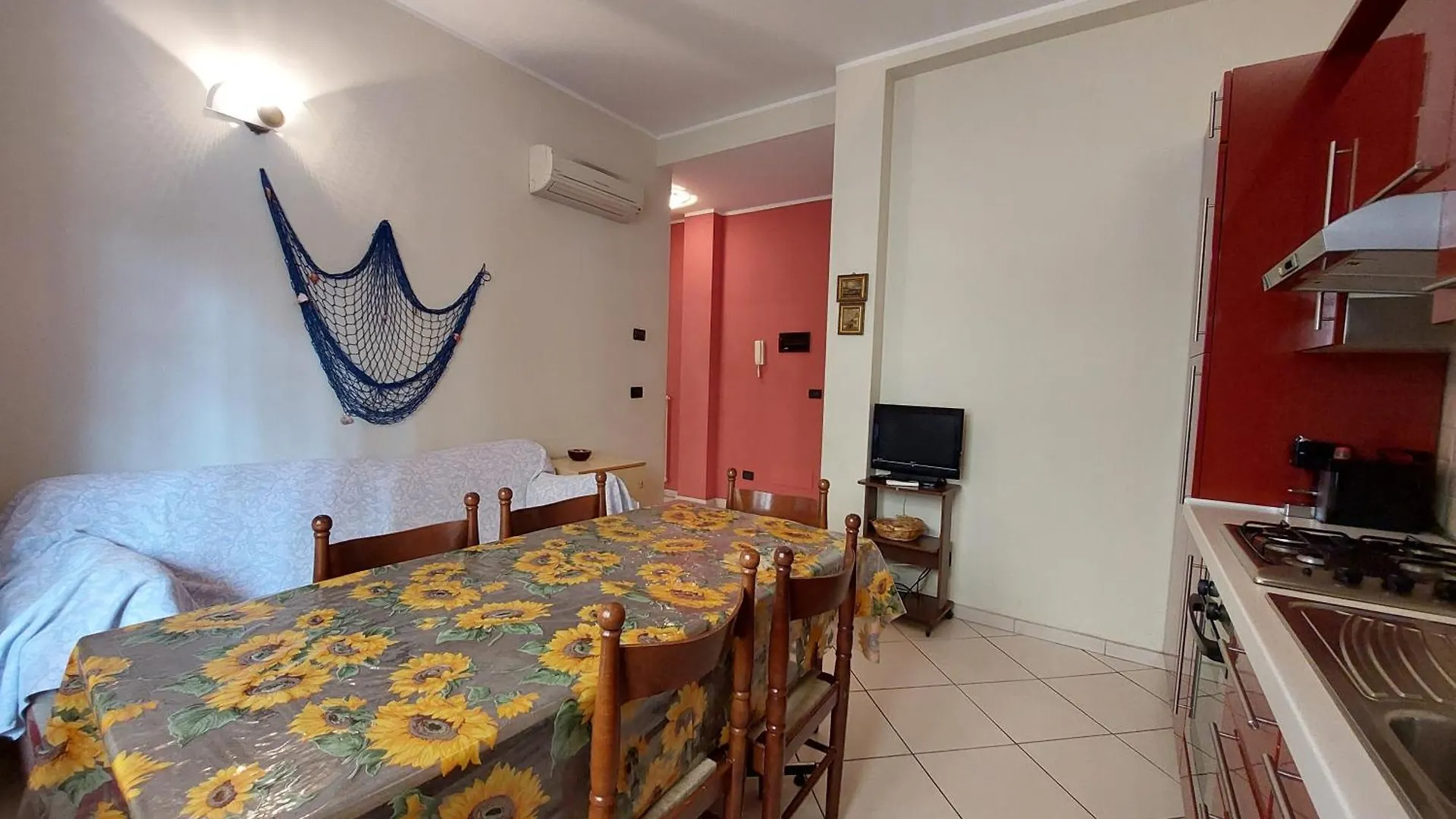 50 Metri Dal Mare - Free Parking E A/C Apartment Pietra Ligure